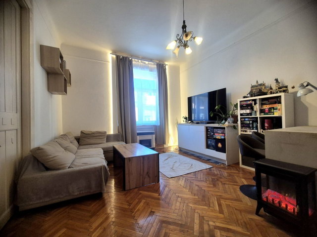 Eladó téglalakás, Budapesten, III. kerületben 79.999 M Ft