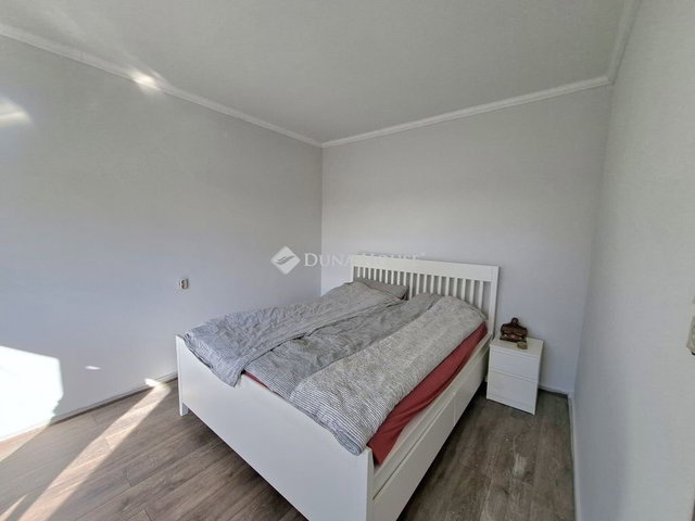 Eladó családi ház, Pákozdon 105 M Ft, 4 szobás