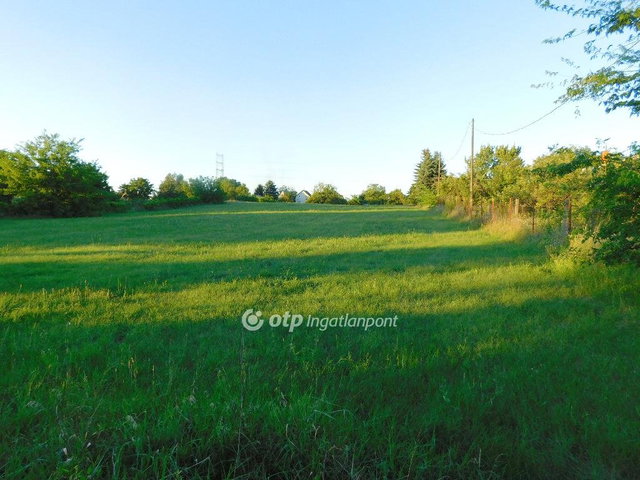 Eladó telek, Szigetszentmiklóson 48.5 M Ft / költözzbe.hu