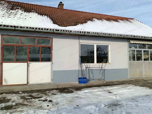 Eladó üzlethelyiség, Taszáron 28.5 M Ft / költözzbe.hu