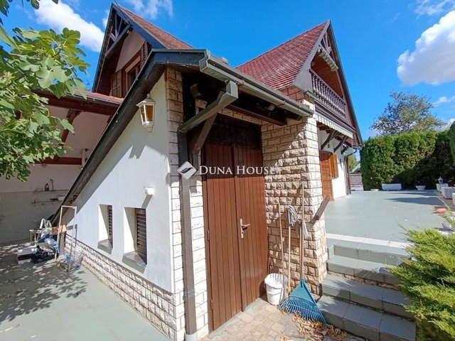 Eladó családi ház, Mohácson 75 M Ft, 2+2 szobás