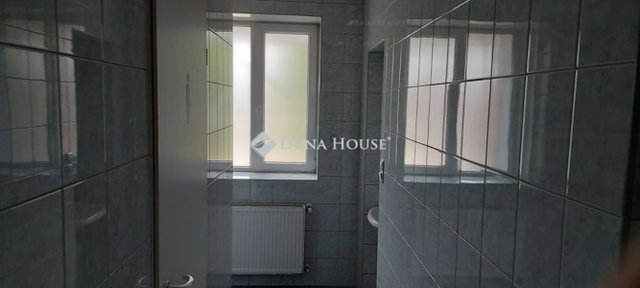 Kiadó iroda, Budapesten, X. kerületben 602 E Ft / hó, 4 szobás