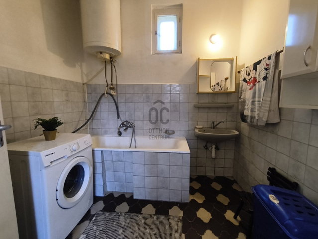 Eladó családi ház, Karácsondon 21.5 M Ft, 3 szobás