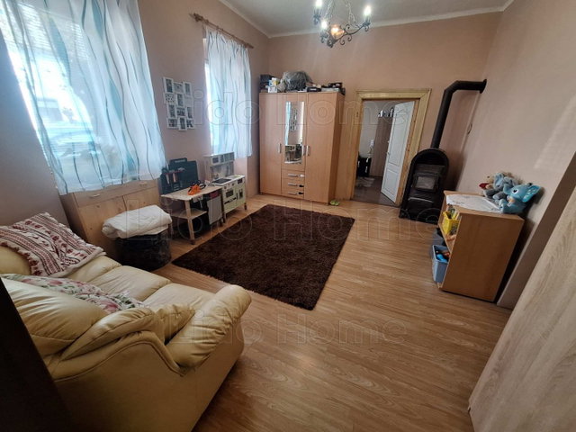 Eladó családi ház, Lengyeltótiban 32 M Ft, 2+1 szobás