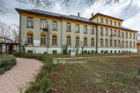 Eladó iroda, Balatonfűzfőn 680 M Ft / költözzbe.hu