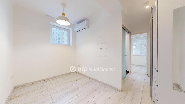 Eladó panellakás, Miskolcon 31.9 M Ft, 1+1 szobás