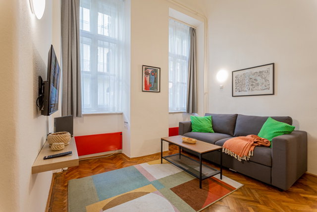Kiadó téglalakás, albérlet, V. kerületben, Dorottya utcában