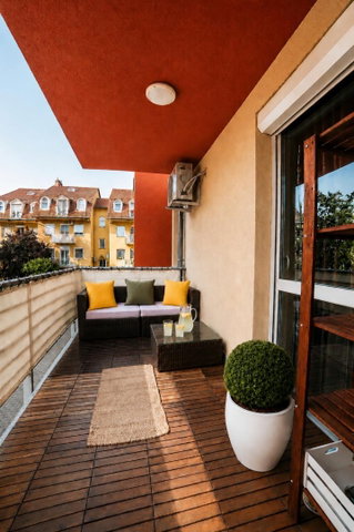 Eladó téglalakás, Dunakeszin, Madách Imre utcában 75 M Ft
