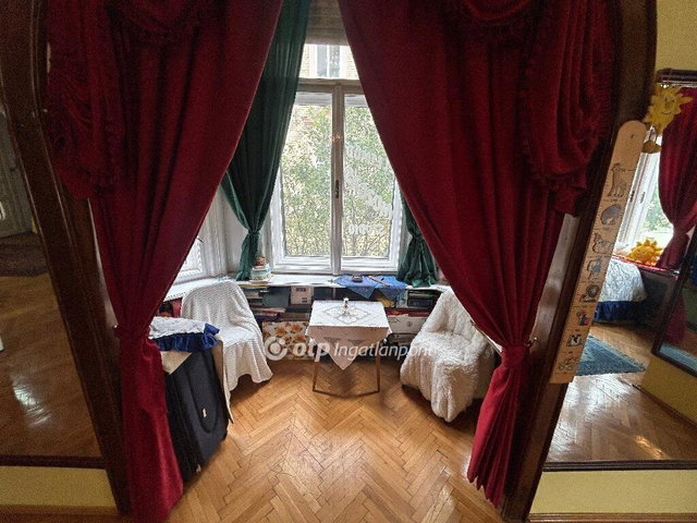 Eladó téglalakás, Budapesten, VIII. kerületben 95 M Ft, 2 szobás