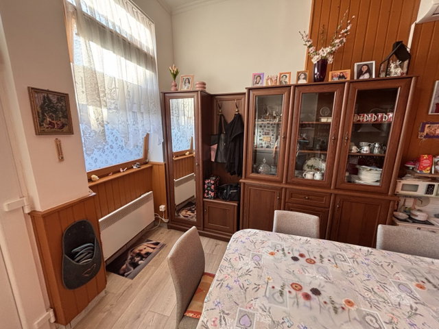 Eladó téglalakás, Várpalotán, Kossuth utcában 28.5 M Ft