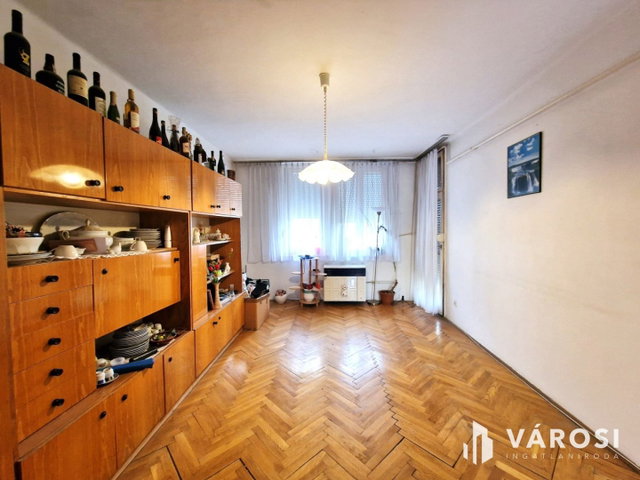 Eladó téglalakás, Szeghalmon 17.5 M Ft, 2 szobás