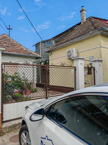 Eladó téglalakás, Tatán 35 M Ft, 2 szobás