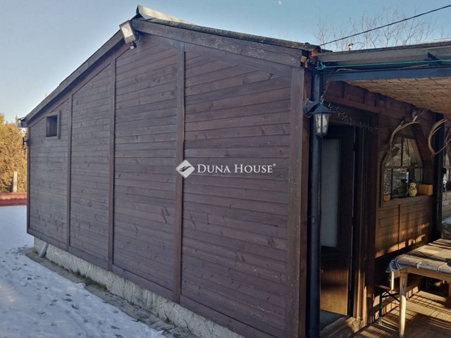 Eladó családi ház, Tóalmáson, Diófa dűlőn 21 M Ft, 1 szobás