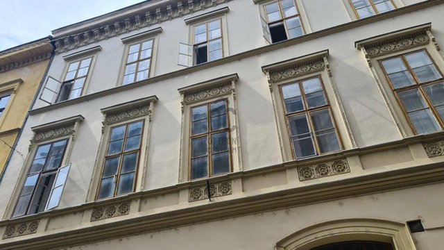 Eladó téglalakás, Budapesten, VI. kerületben 86 M Ft, 1 szobás