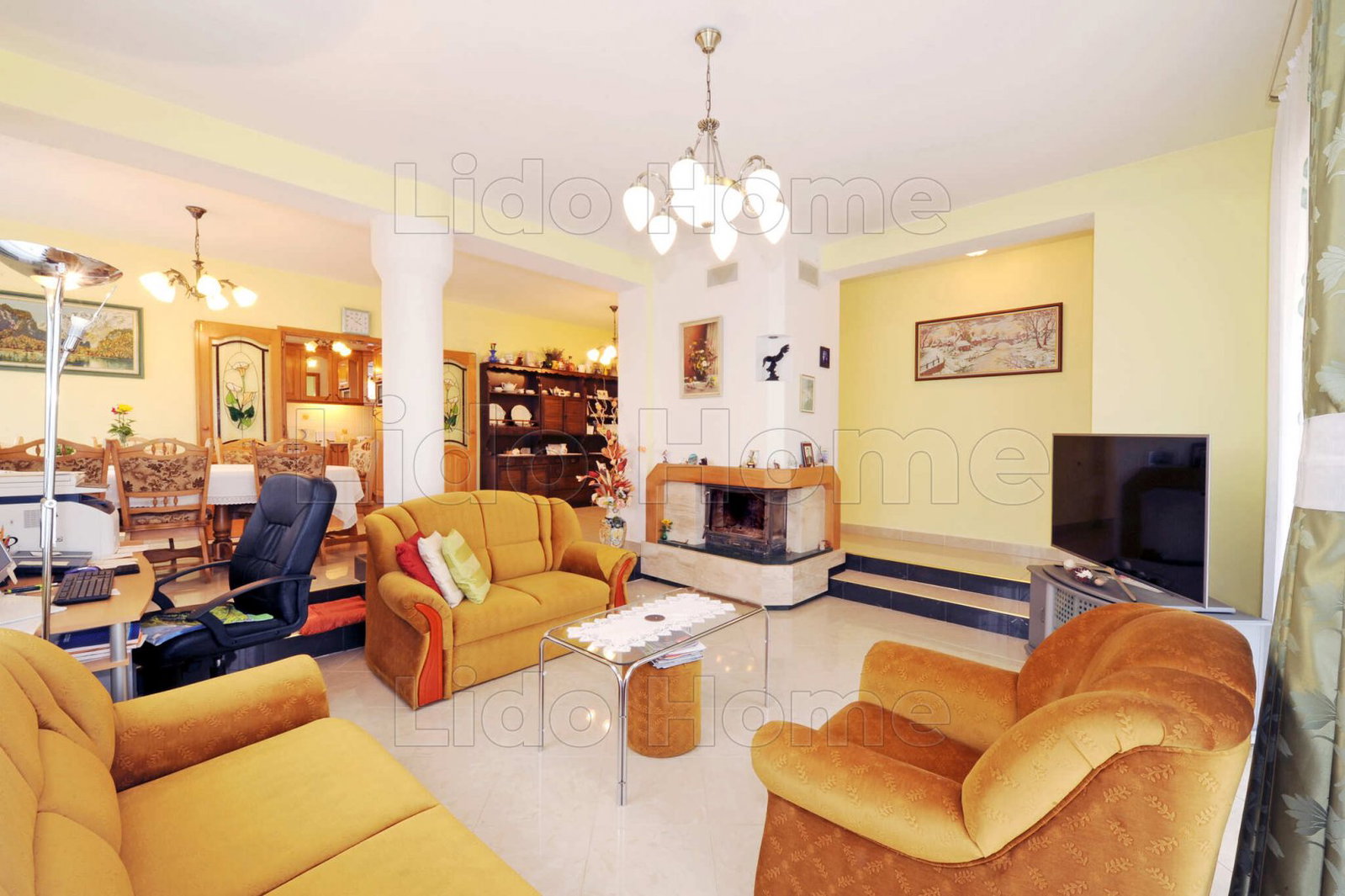 12 bed · 392m² · 270.000.000 ft
