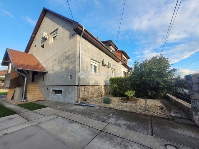 Eladó családi ház, Budapesten, XVIII. kerületben 121.9 M Ft