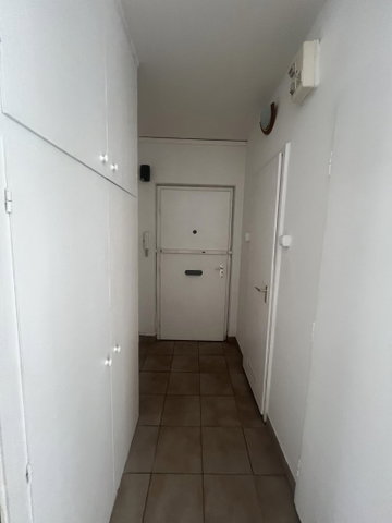 Eladó panellakás, Makón, Hunyadi utcában 35 M Ft, 1+1 szobás