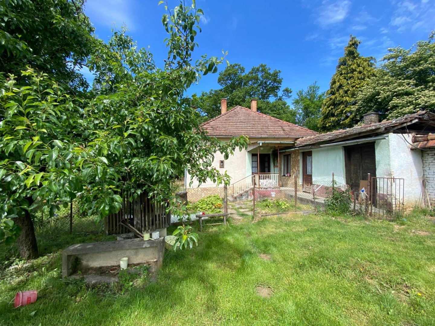2 bed · 68m² · 43.000.000 ft