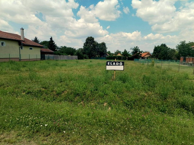 Eladó telek, Balatonberényben 30 M Ft / költözzbe.hu