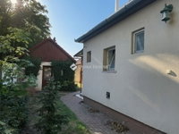 Eladó családi ház, Baján 82 M Ft, 4 szobás
