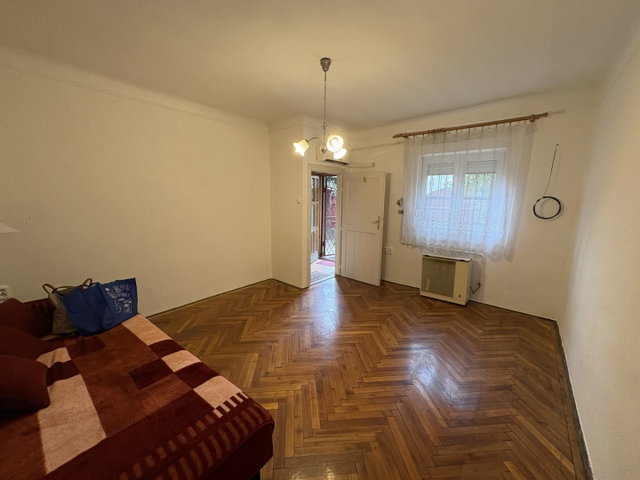Eladó téglalakás, Budapesten, X. kerületben, Kistorony parkban