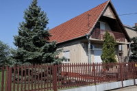 Eladó családi ház, Szatymazon 69.9 M Ft, 3 szobás