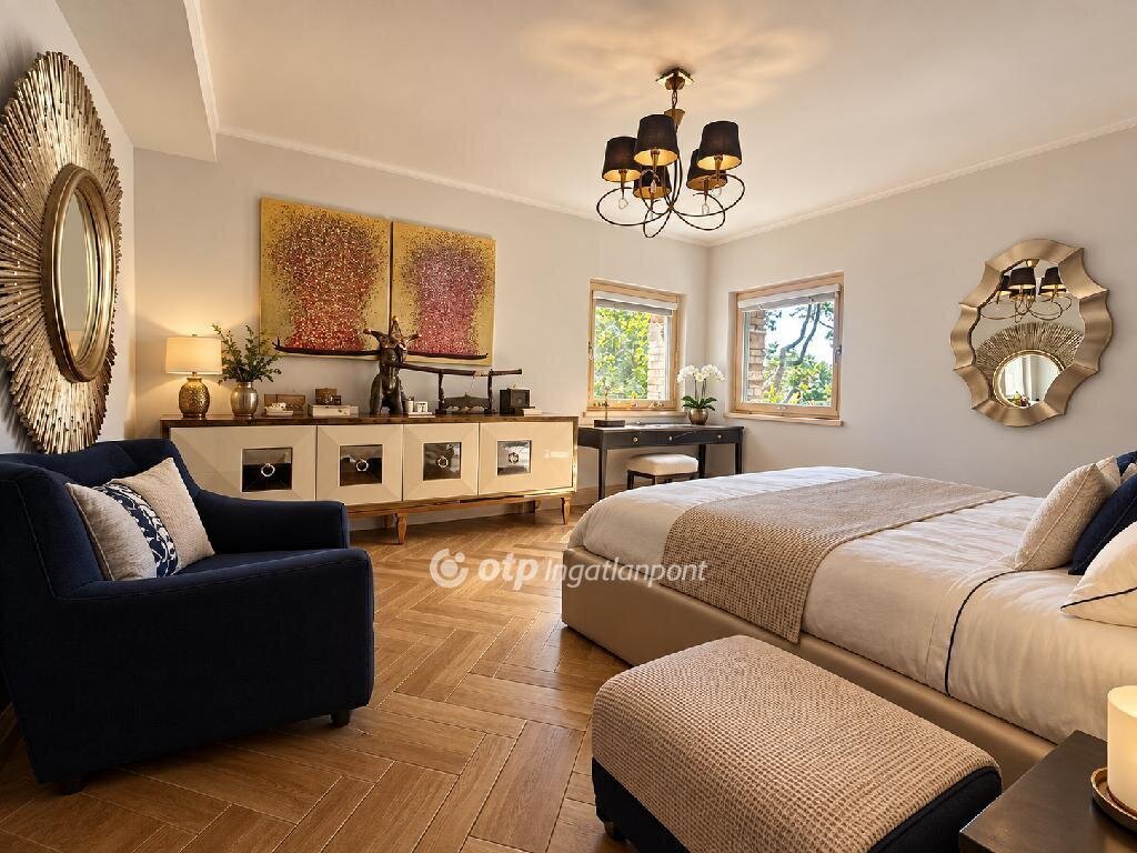 Családi ház · 5 hálószoba · 267 m² · 290.000.000 Ft