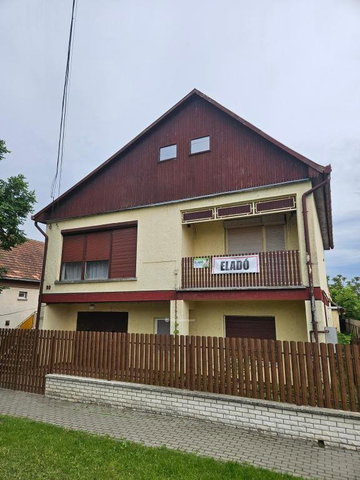 Eladó családi ház, Zagyvarékason 33.99 M Ft, 5 szobás