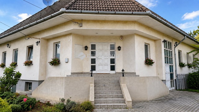 Eladó családi ház, Budapesten, XVI. kerületben 199 M Ft