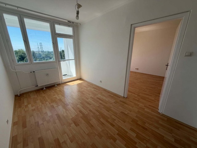 Eladó panellakás, Budapesten, XV. kerületben, Drégelyvár utcában