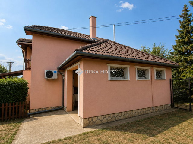 Eladó családi ház, Maglódon 112.9 M Ft, 5 szobás