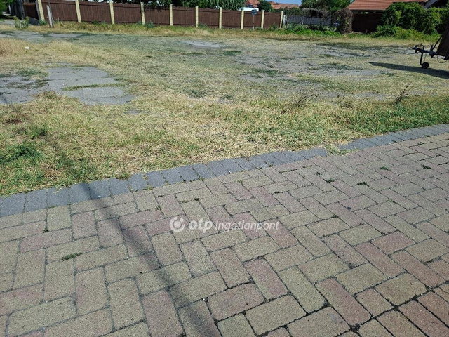 Eladó telek, Kisteleken 7.5 M Ft / költözzbe.hu