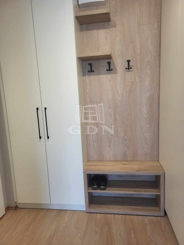 Kiadó téglalakás, albérlet, Szegeden 280 E Ft / hó, 3 szobás