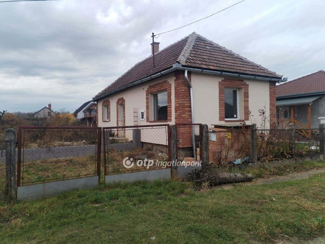 Eladó családi ház, Vásárosnaményben 15.9 M Ft, 2 szobás