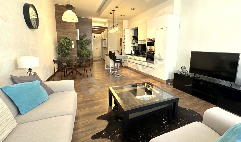 2 bed · 81m² · 508.200 ft