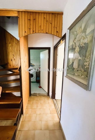 Eladó családi ház, Balatoncsicsón 81.9 M Ft, 8 szobás