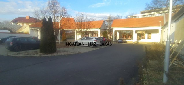 Eladó üzlethelyiség, Gyulán 350 M Ft / költözzbe.hu