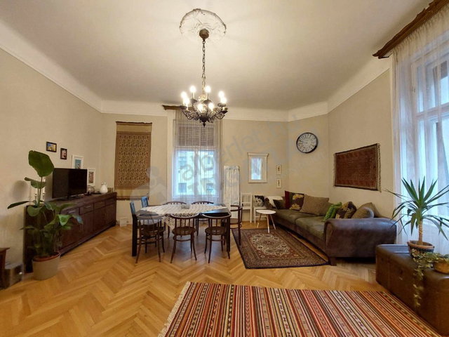 Kiadó téglalakás, albérlet, IX. kerületben, Bakáts utcában
