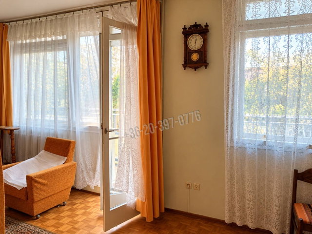 Eladó téglalakás, Győrött 53 M Ft, 3 szobás