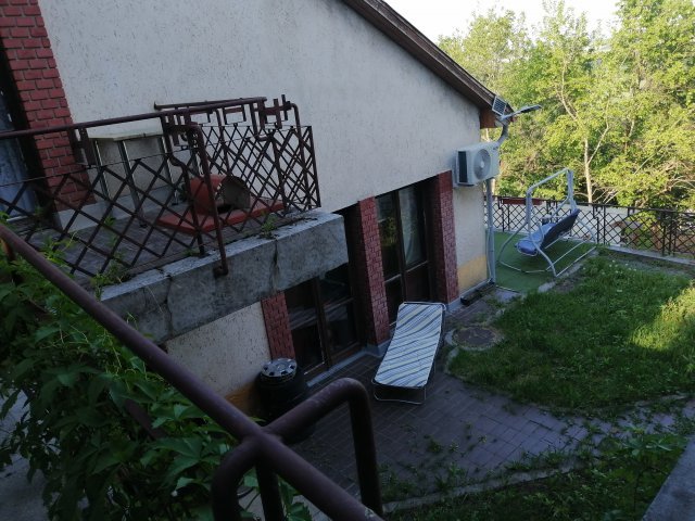 Eladó családi ház, Budakalászon, Puttony utcában 135.9 M Ft