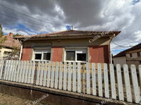 Eladó családi ház, Jászkisérén 12.8 M Ft, 2+1 szobás