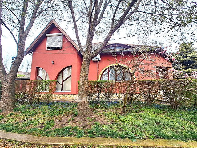 Eladó családi ház, Biharnagybajomban 59 M Ft, 3+1 szobás