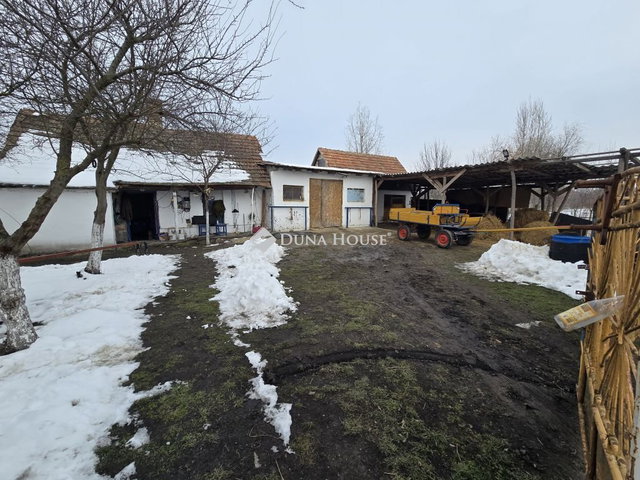 Eladó telek, Sárbogárdon 11 M Ft / költözzbe.hu