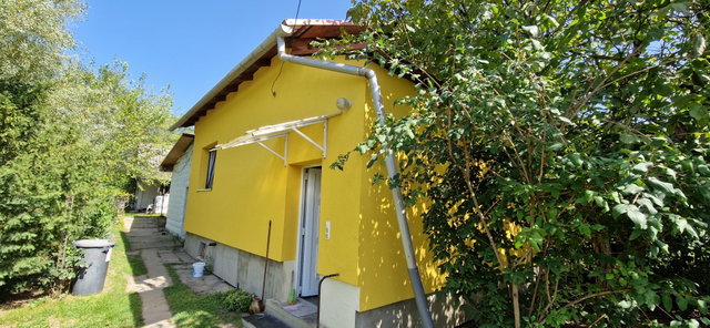 Eladó családi ház, Őrbottyánban 66.9 M Ft, 2+1 szobás