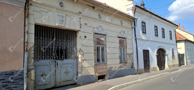 Eladó családi ház, Sárospatakon 30 M Ft, 2 szobás