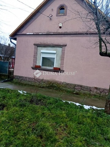 Eladó családi ház, Tolnanémedin 20 M Ft, 4 szobás
