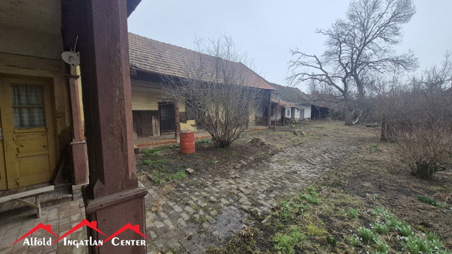 Eladó családi ház, Békéscsabán 42.9 M Ft