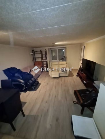 Kiadó családi ház, albérlet, Pécelen 170 E Ft / hó, 2 szobás