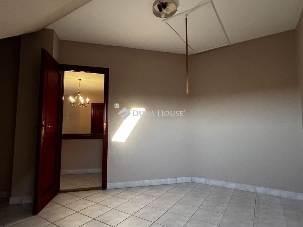 Családi ház · 7 hálószoba · 293 m² · 119.900.000 Ft