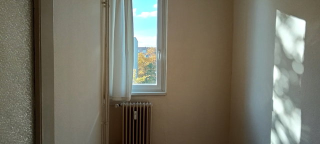 Eladó téglalakás, Nyíregyházán 33.9 M Ft, 1+1 szobás